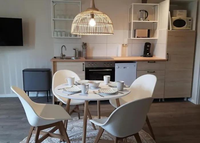 Apartment Zentral Stadtnah 2 Pers Bola 53 *